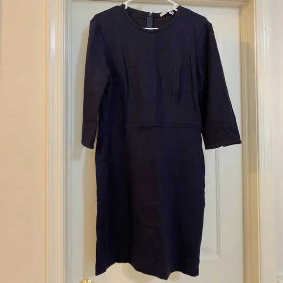 M.M.LaFleur Navy Dress Textured Ponte, Never Worn NWT - Picture 3 of 5